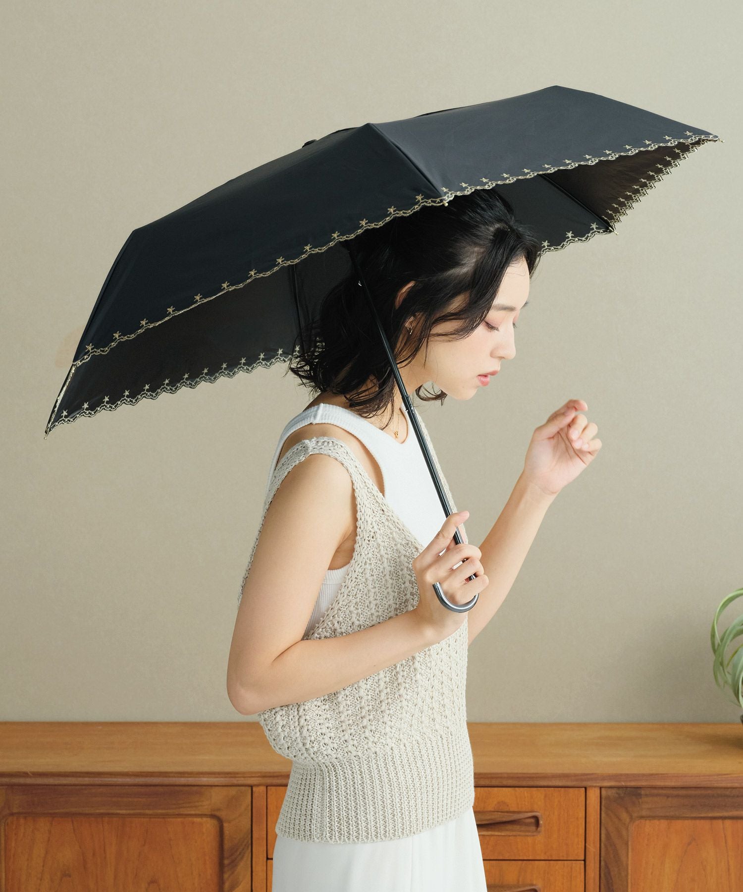 000000000112-09.jpg?size=l&w=