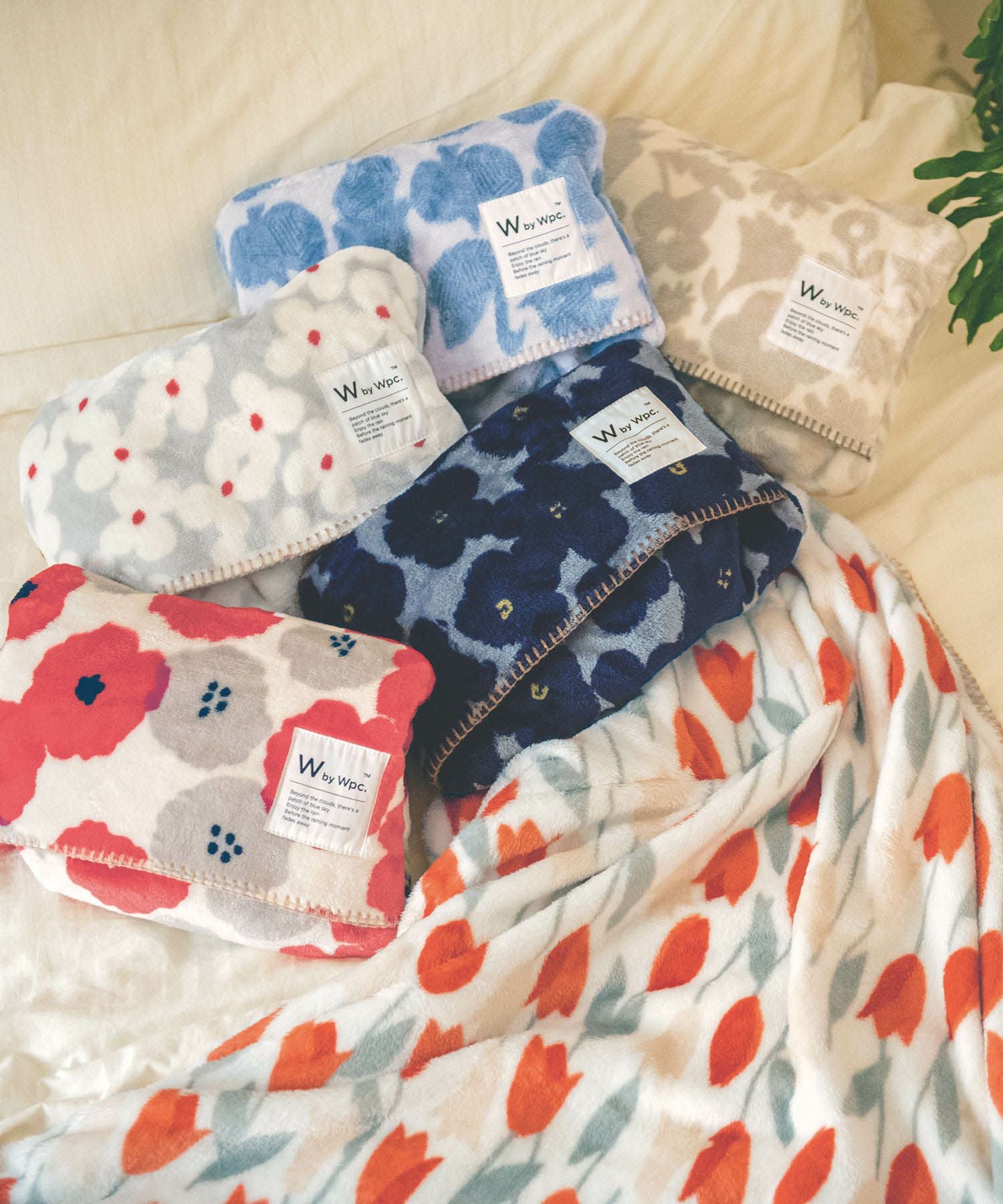 クッションブランケット4way Wpc. Patterns グッズ ギフト対象