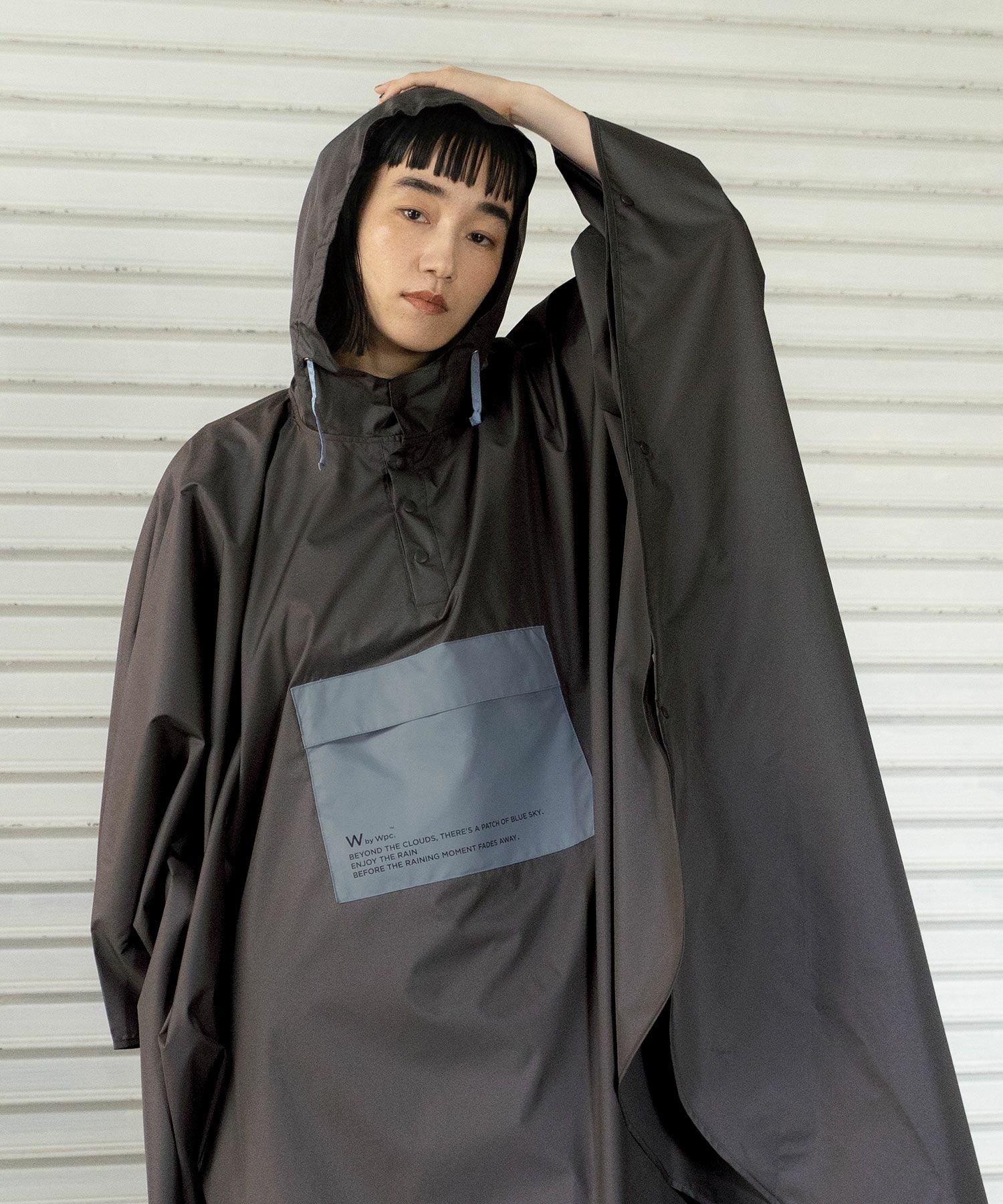 パッカブルポンチョ バイカラーユニセックス グッズ W by Wpc. ギフト