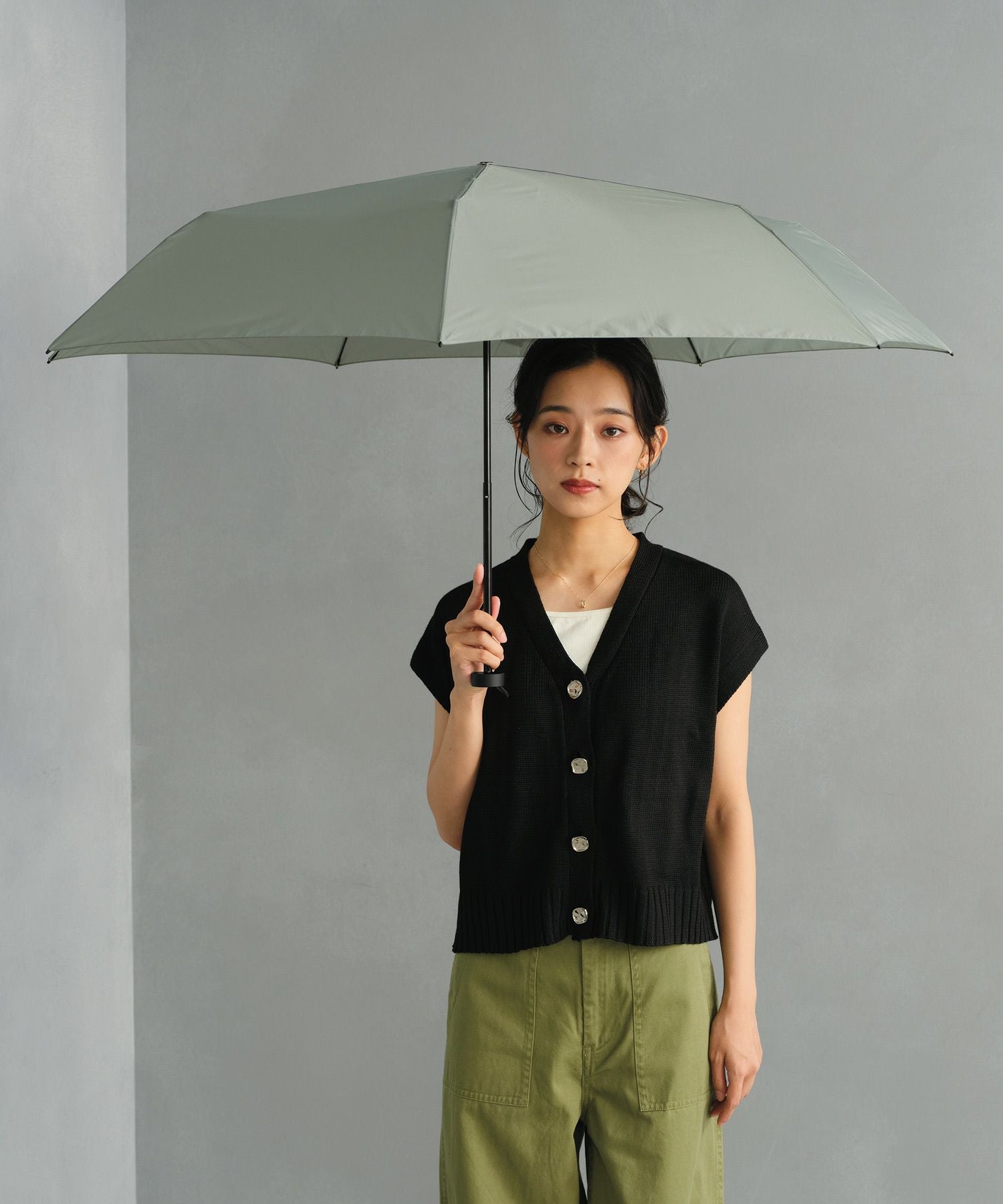 ウソッパチ　サイズ中　空挺用　軽量 UNISEX AIR-LIGHT LARGE FOLD Wpc. 雨傘 折りたたみ 晴雨兼用 ギフト