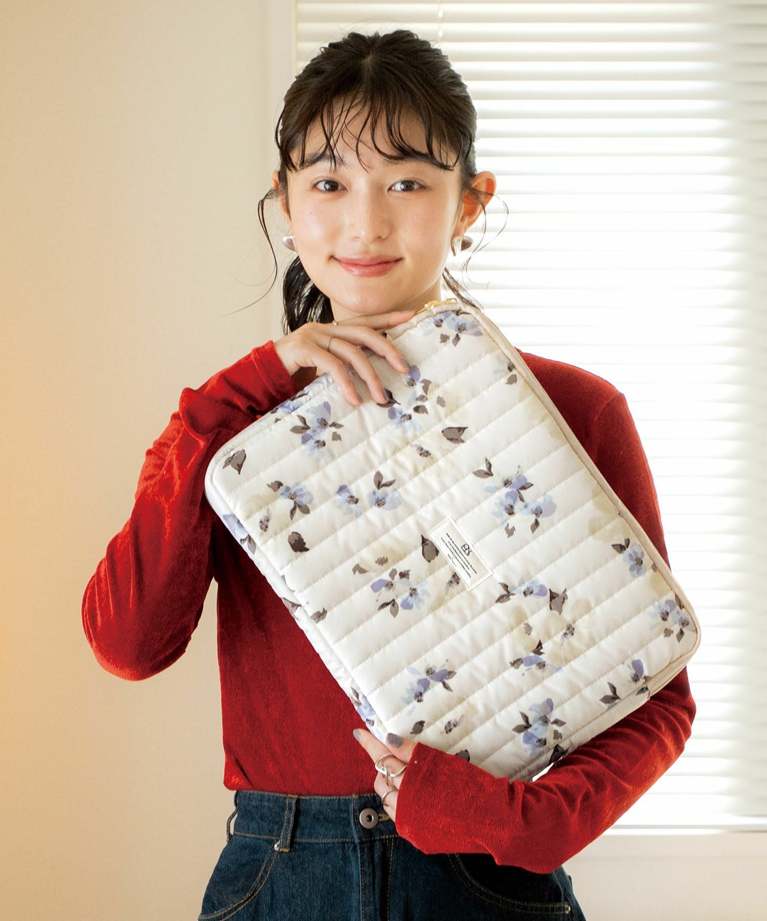 CHANEL PCキルティングケース LOVOT キルティングPCケース（きなりホワイト） | LOVOT ウェブストア