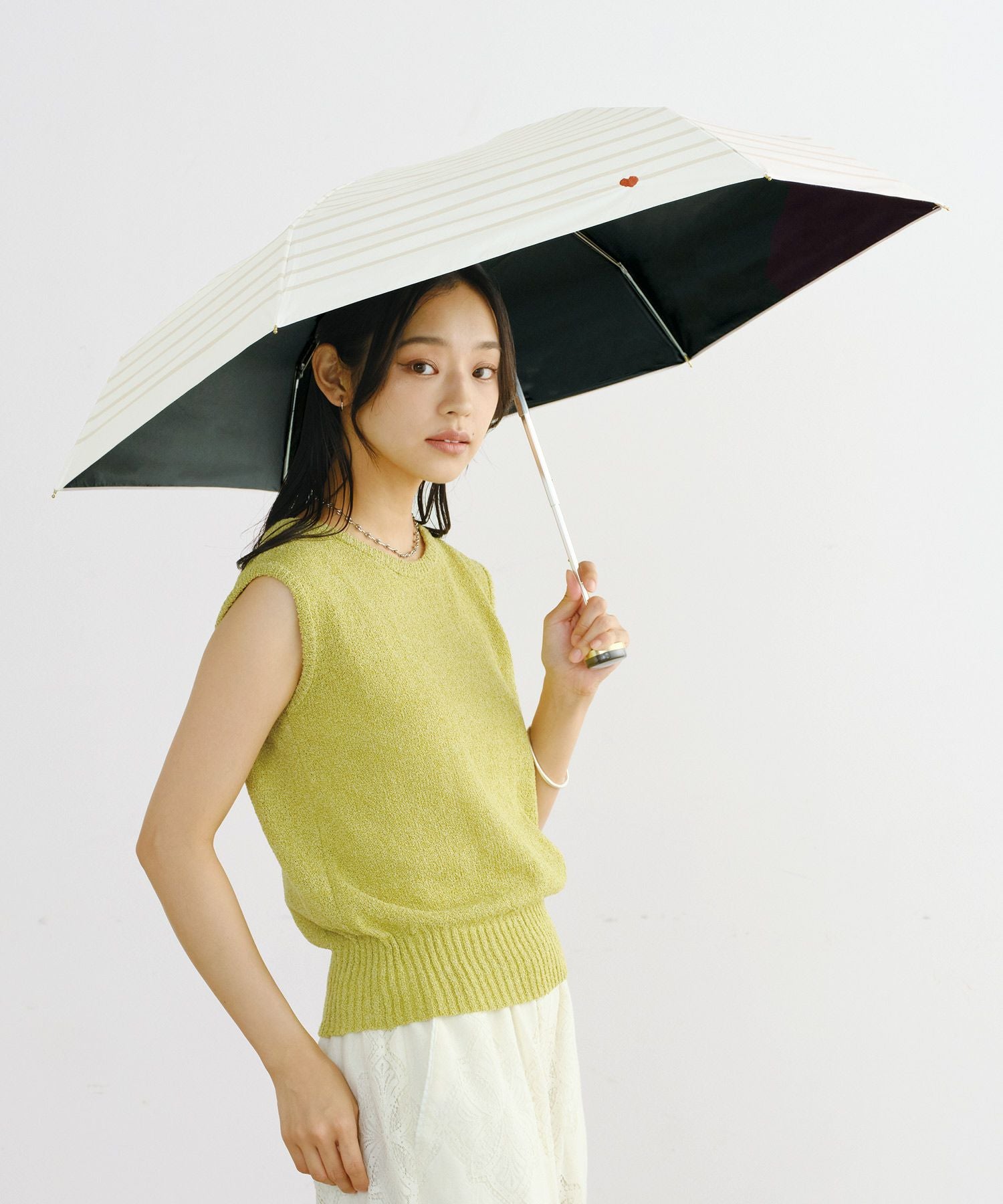 遮光ハート刺繍ボーダー ミニ Wpc. ギフト対象 日傘 折りたたみ 晴雨