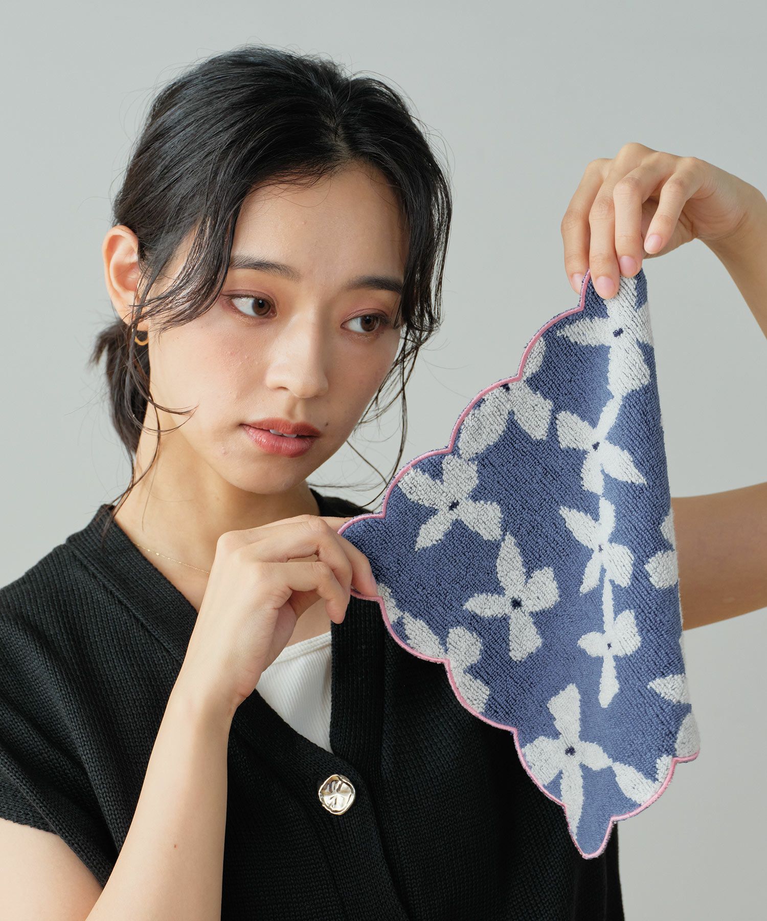 ハンカチ スカラップ Wpc. ≪メール便対象≫ グッズ ギフト対象 Wpc